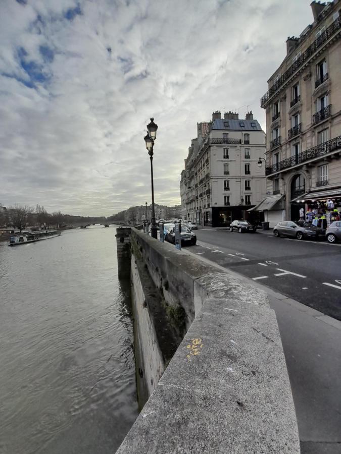 شقة Cosy 2 Pieces Typiquement Parisien A Notre-Dame المظهر الخارجي الصورة